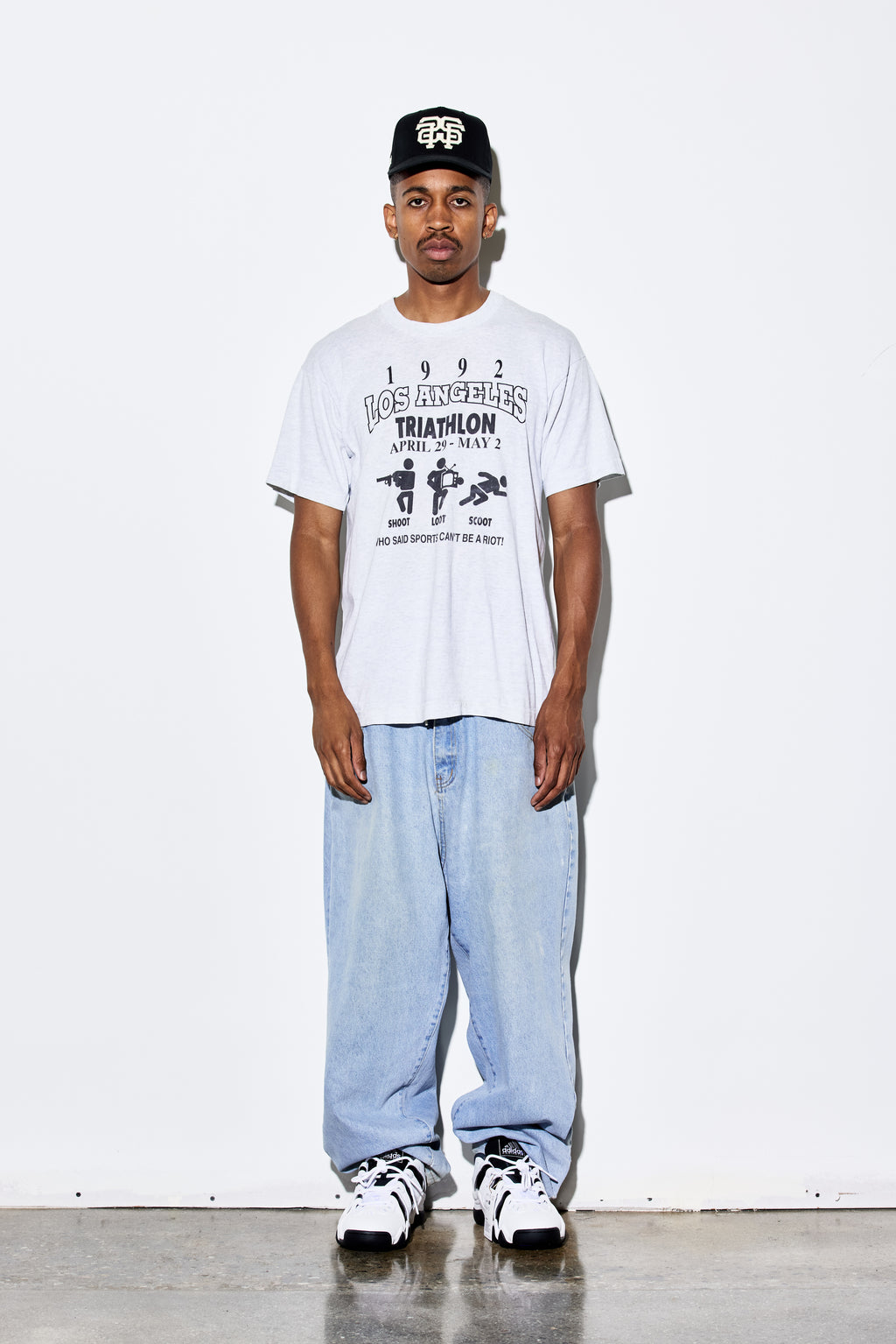 Baggy Blue Butter Co Jeans – Light Wash Denim, Size 36