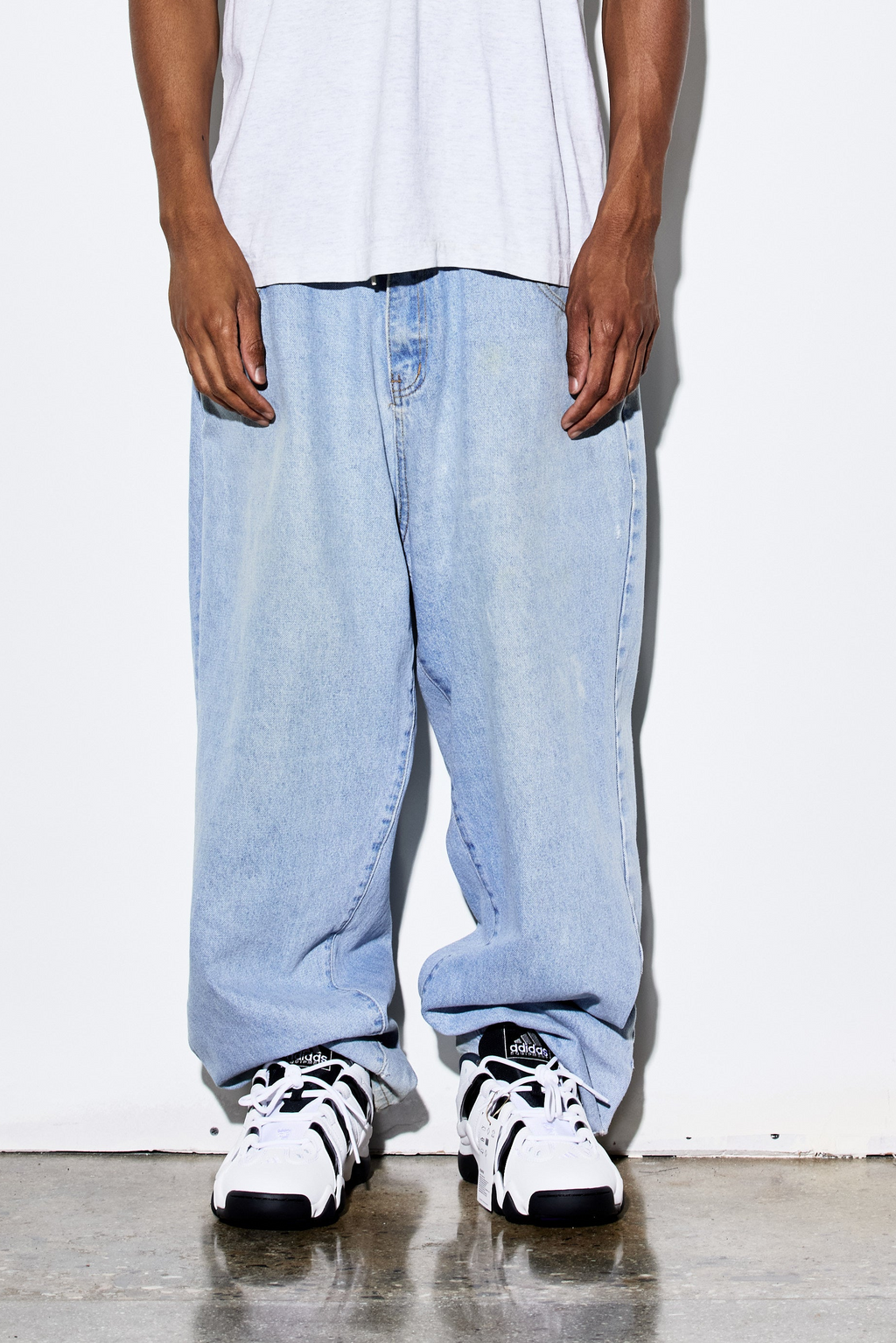 Baggy Blue Butter Co Jeans – Light Wash Denim, Size 36