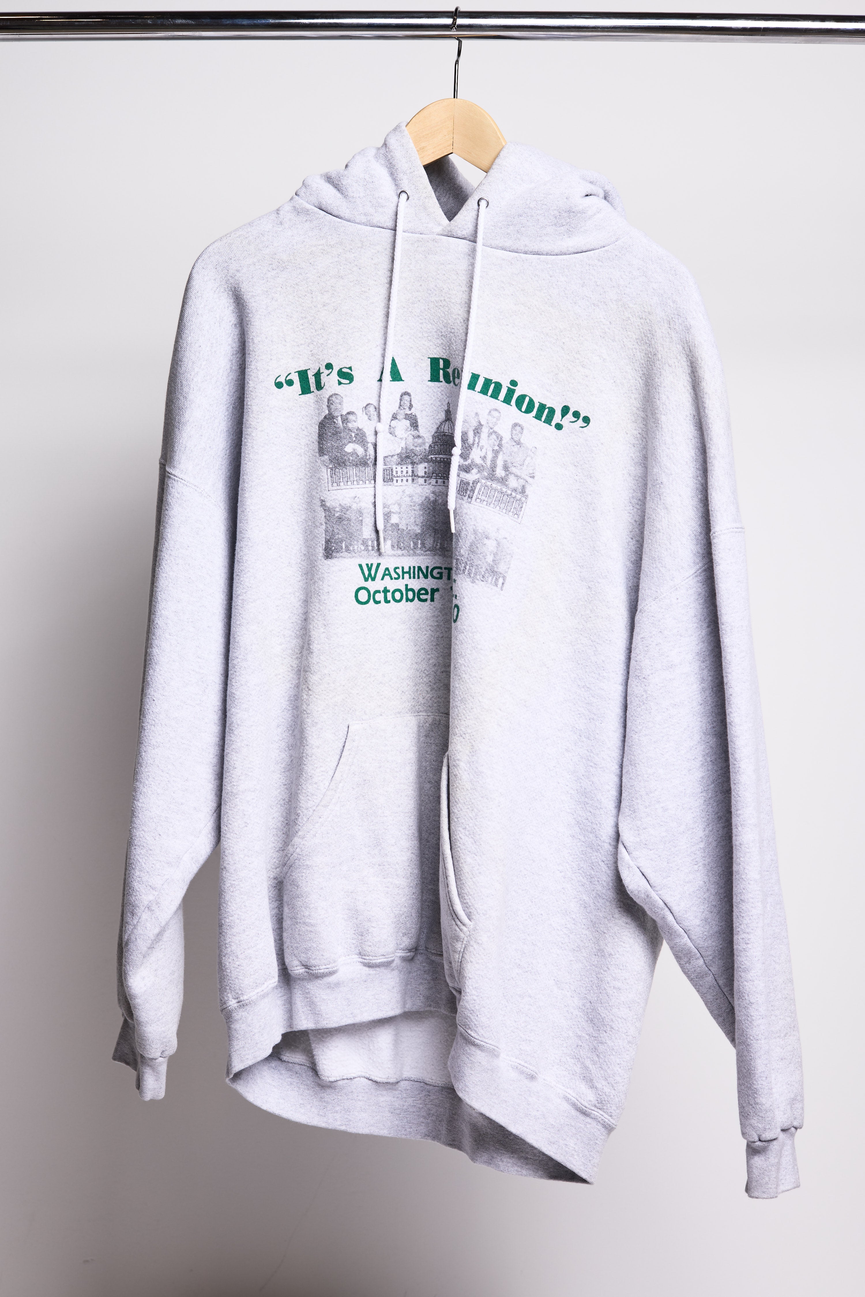 Vintage Family Million March Hoodie Size L