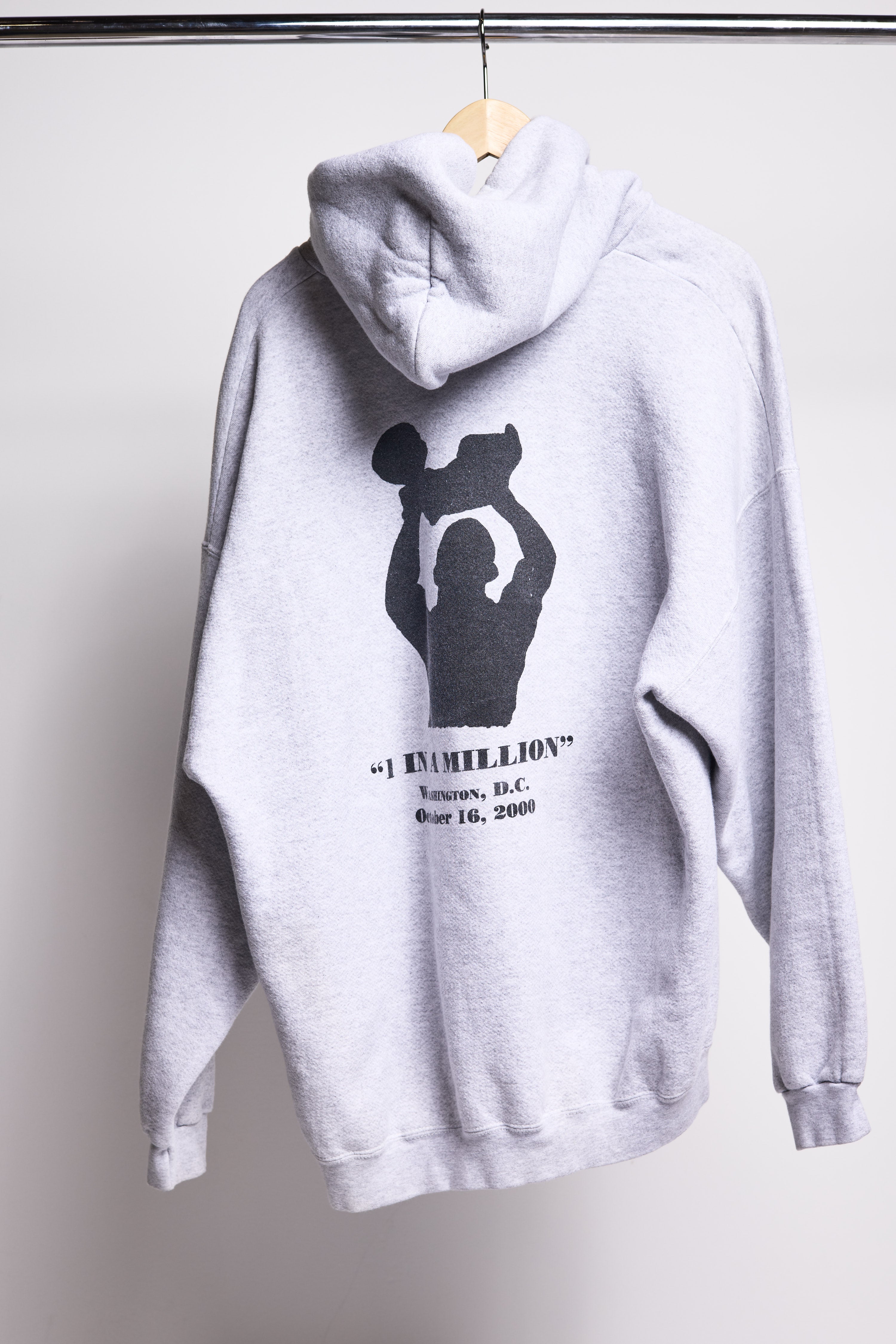 Vintage Family Million March Hoodie Size L