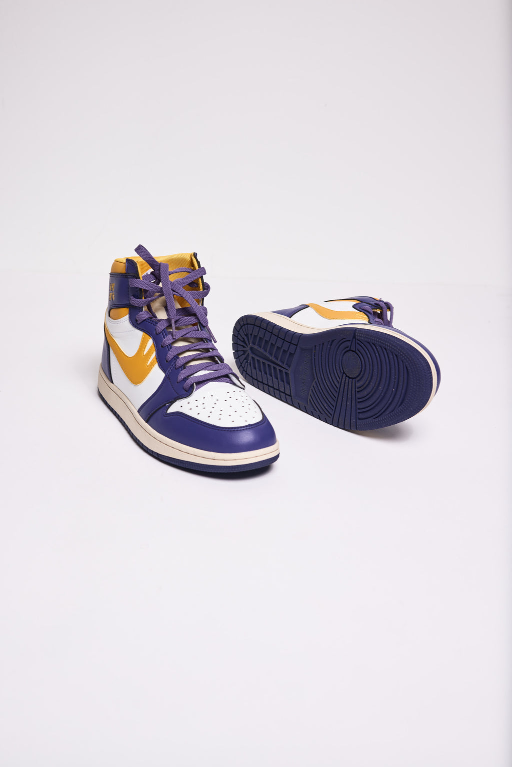 McDowells Air Pro Sport 1 – White/Purple/Gold Size - 12