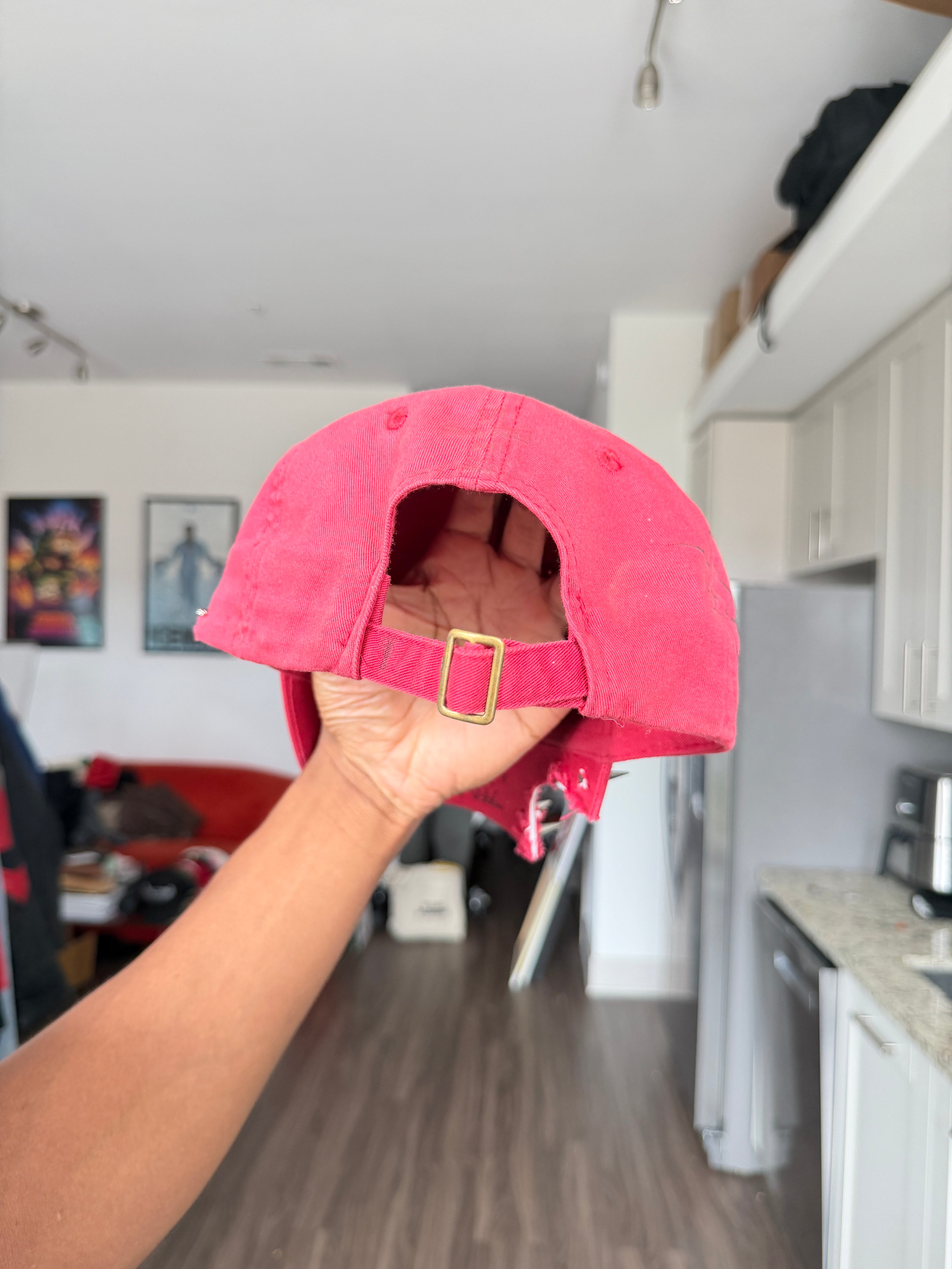 Jeanco Studio Red Hat