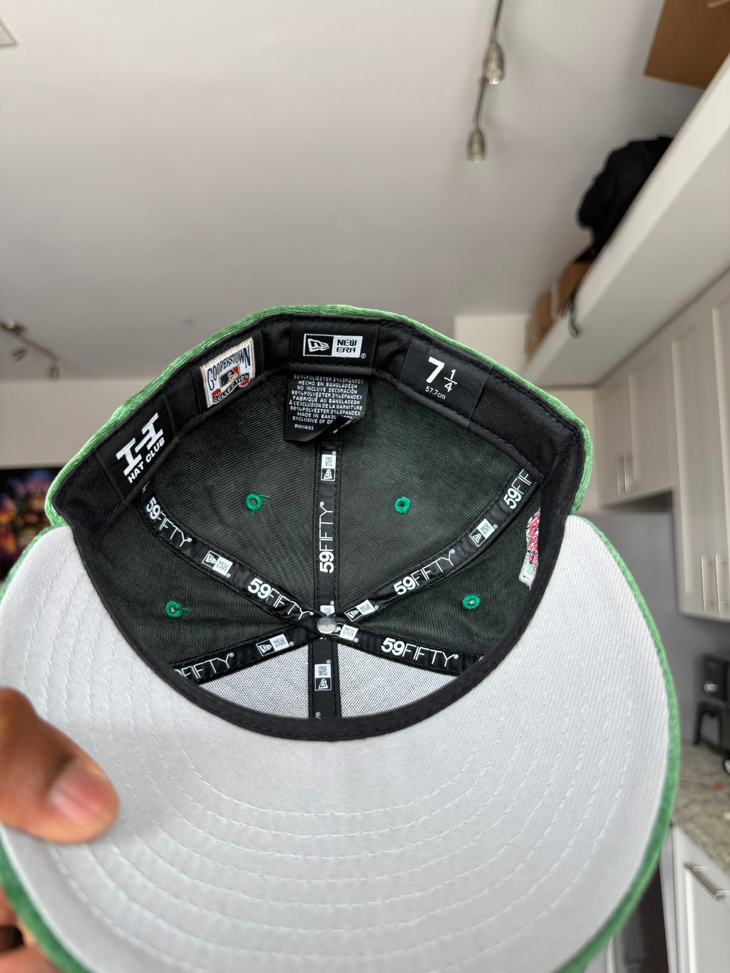 New Era Oakland Athletics Green Velvet Cap