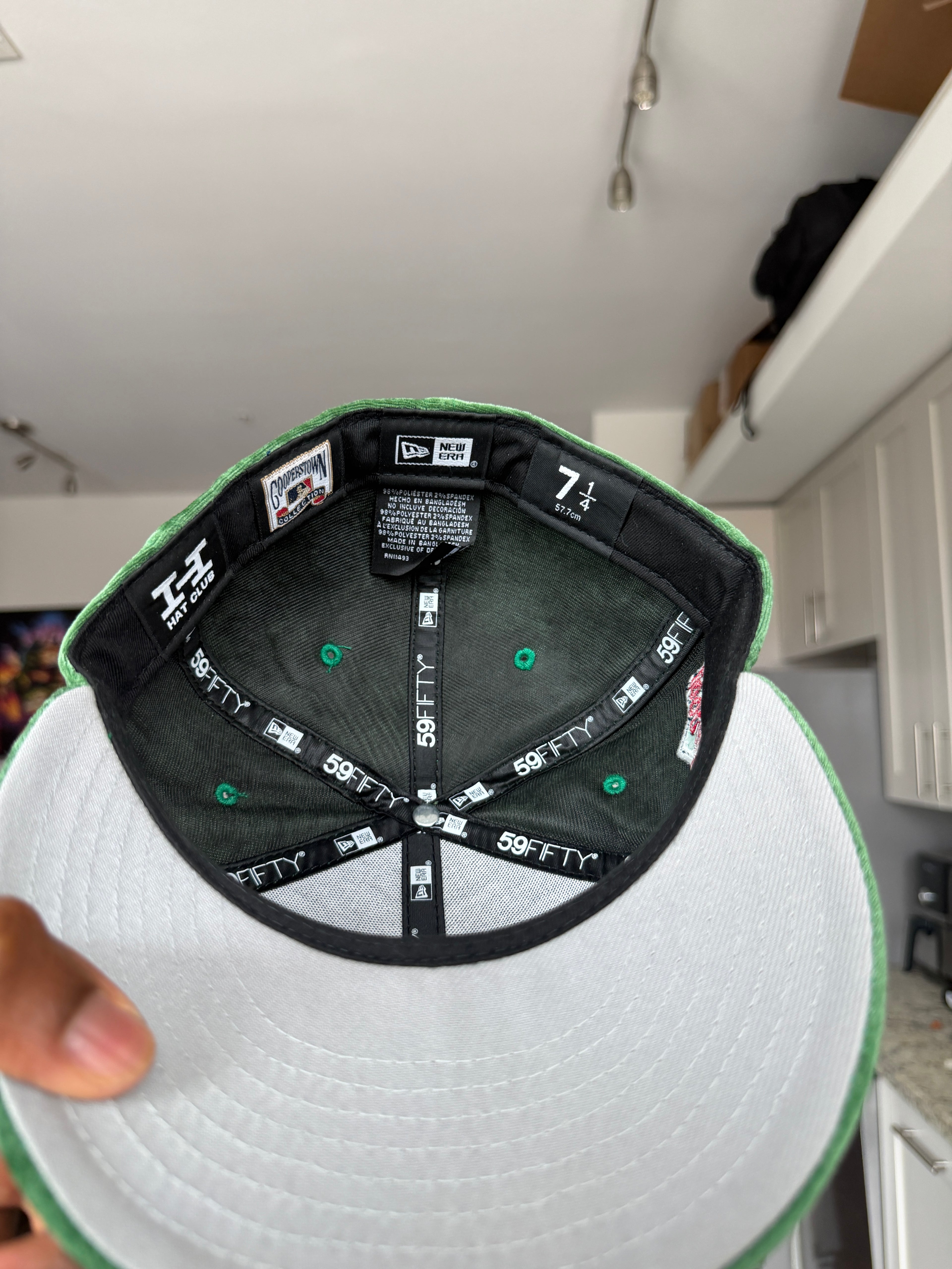 New Era Oakland Athletics Green Velvet Cap