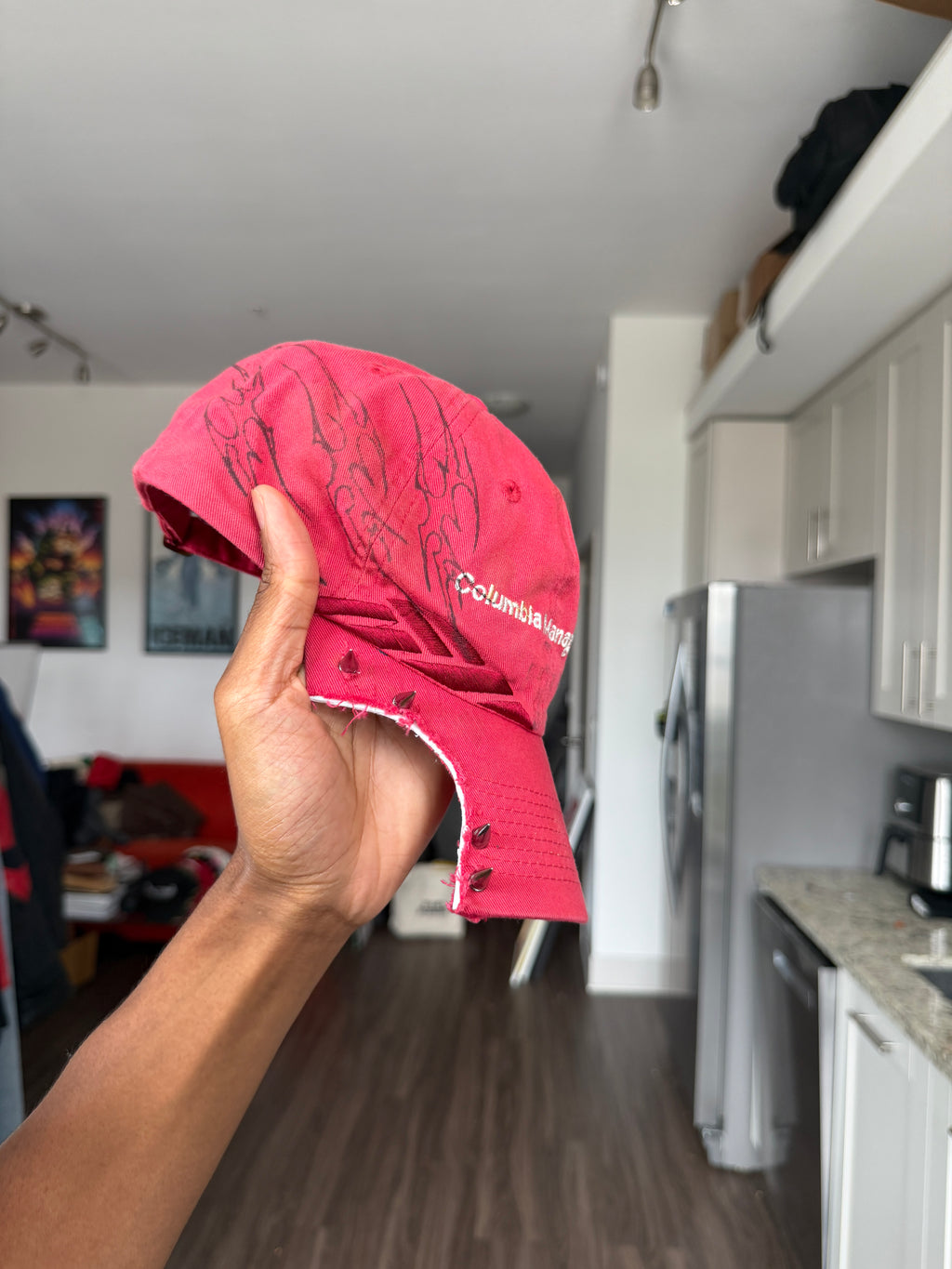 Jeanco Studio Red Hat