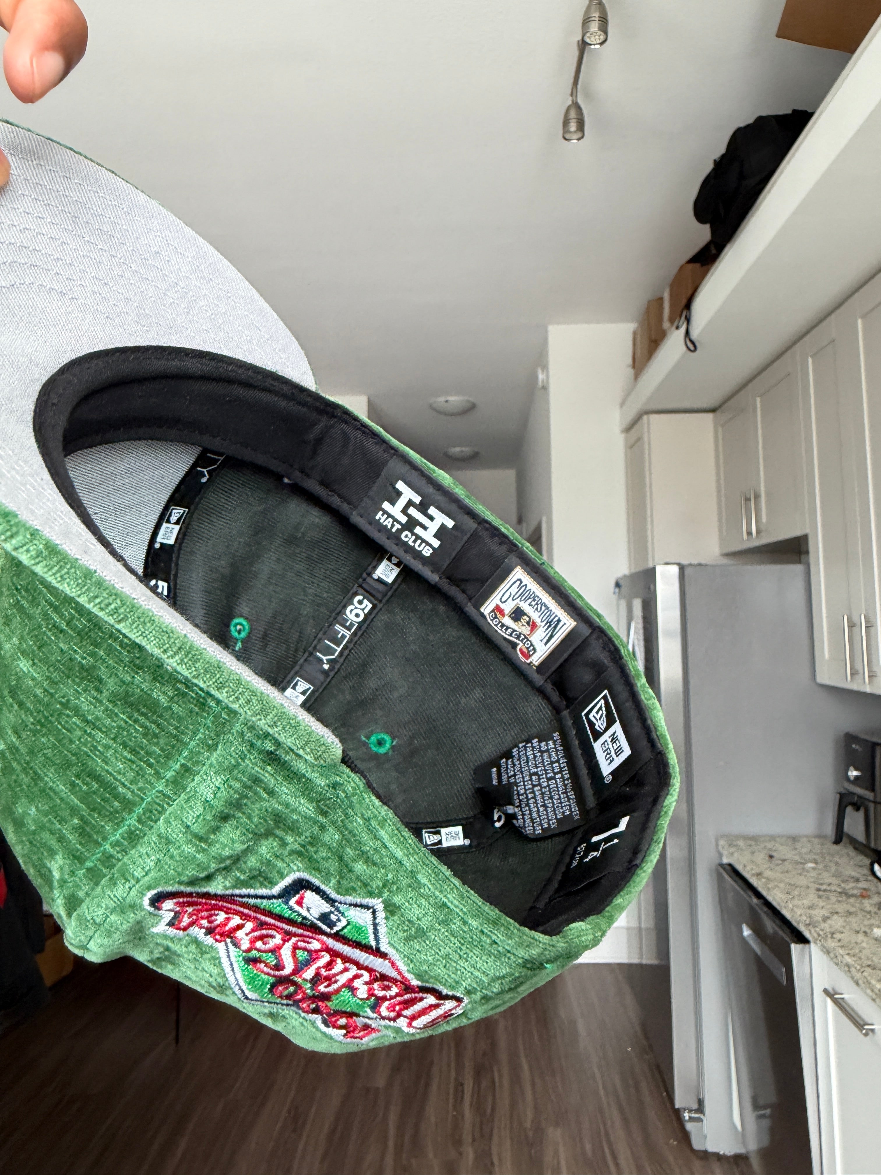 New Era Oakland Athletics Green Velvet Cap