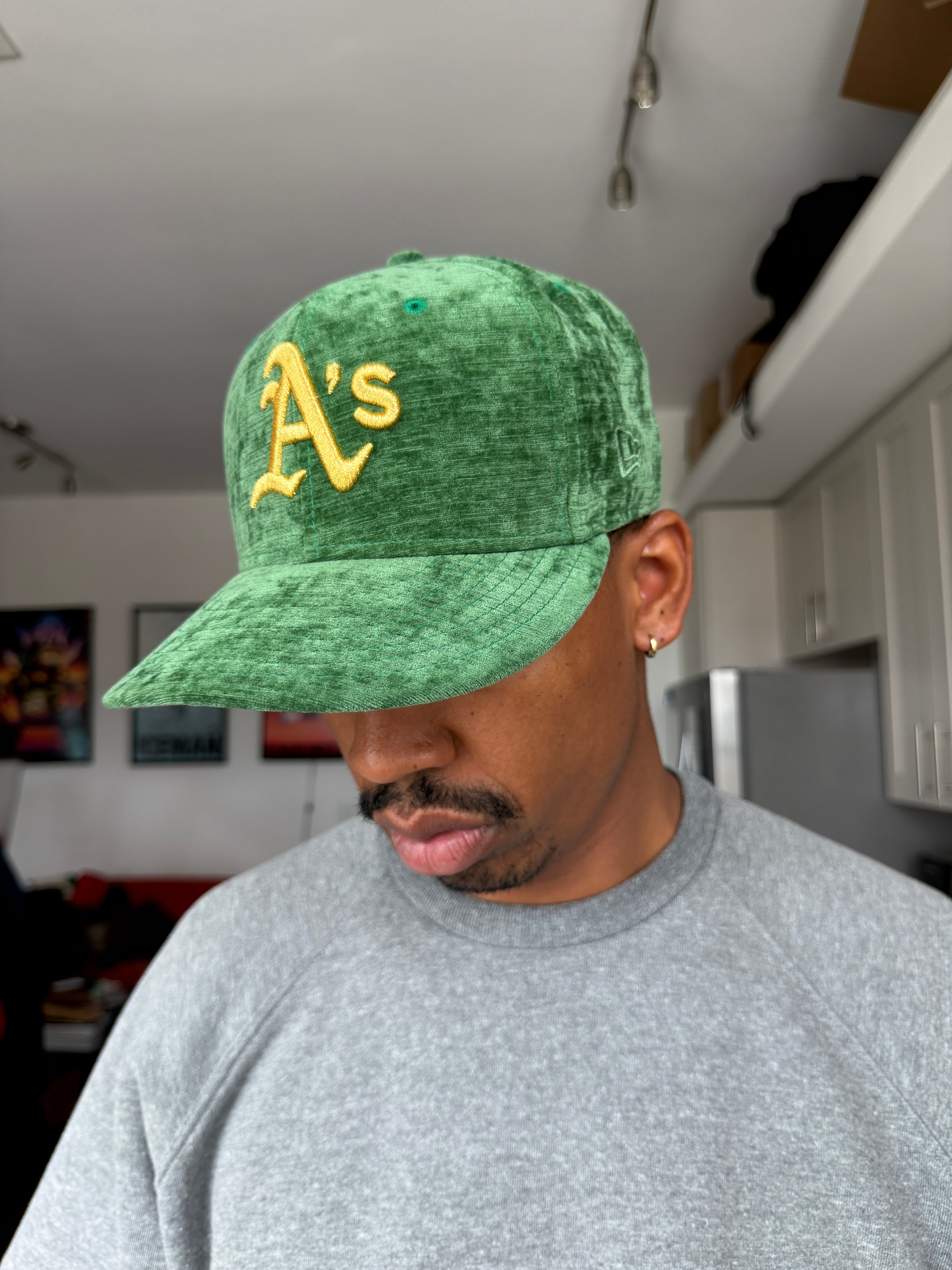 New Era Oakland Athletics Green Velvet Cap
