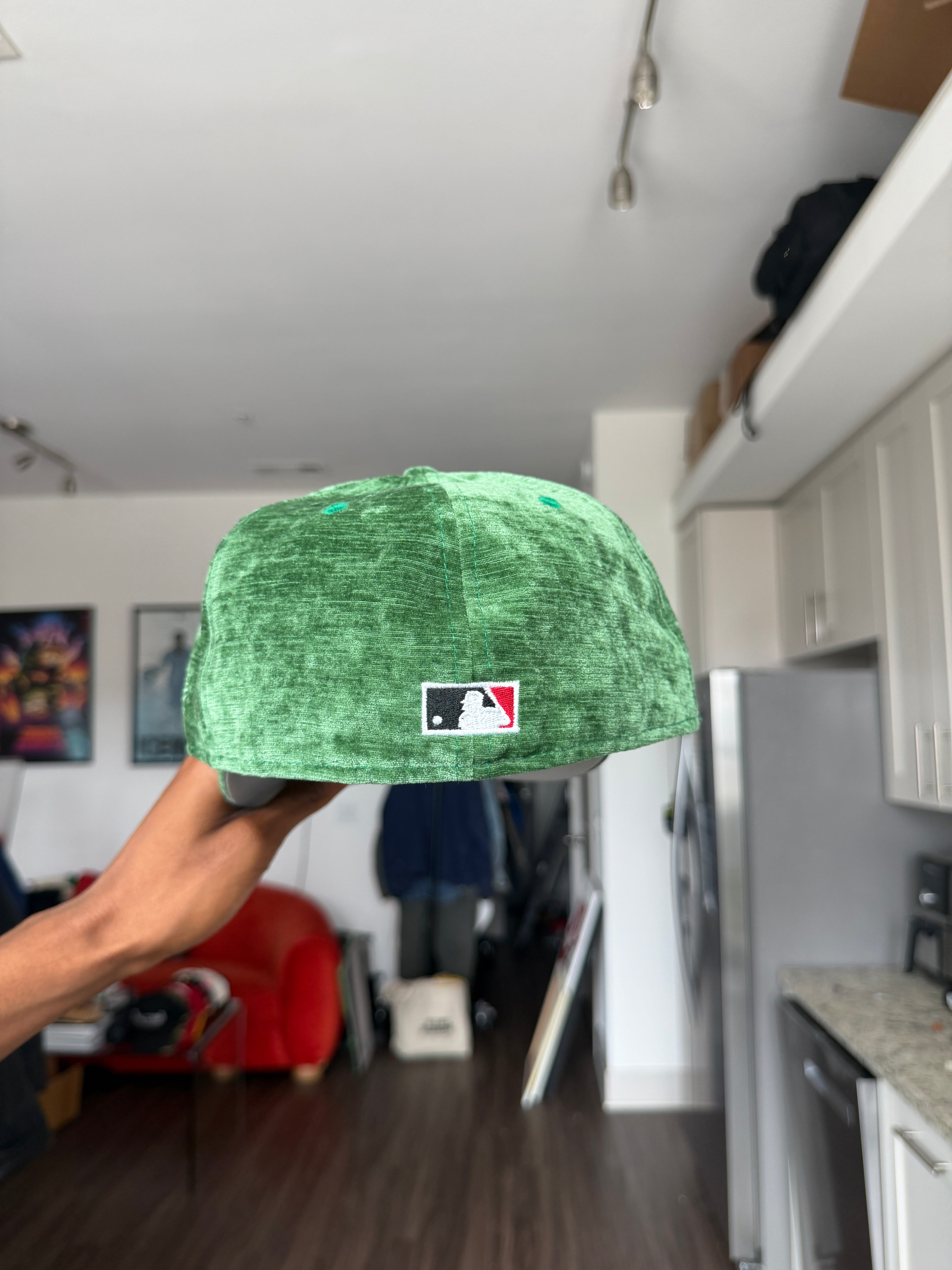 New Era Oakland Athletics Green Velvet Cap