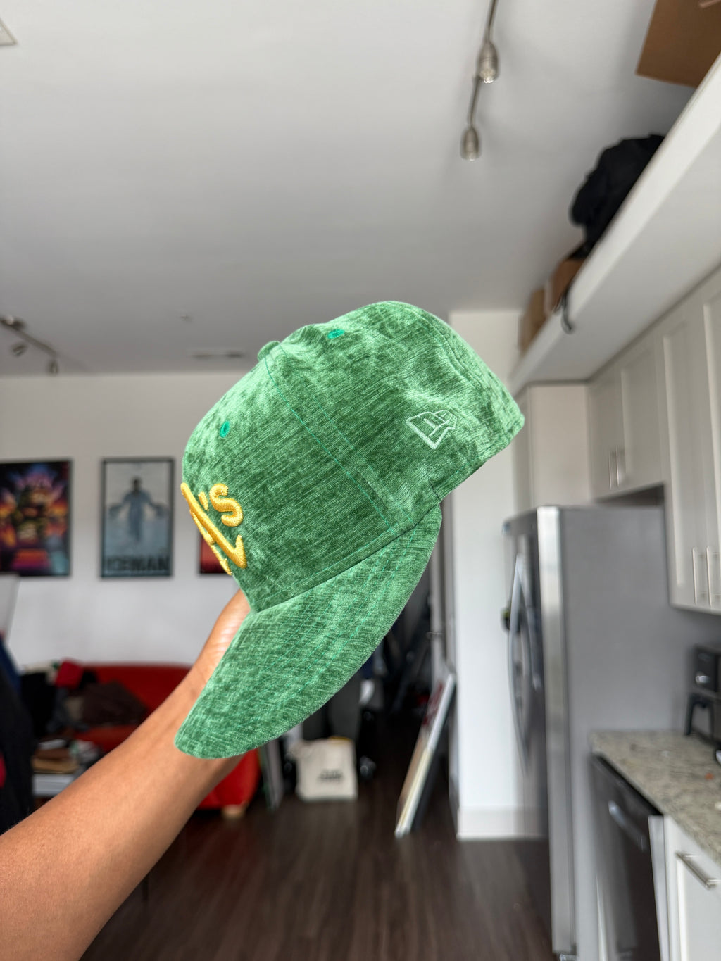 New Era Oakland Athletics Green Velvet Cap